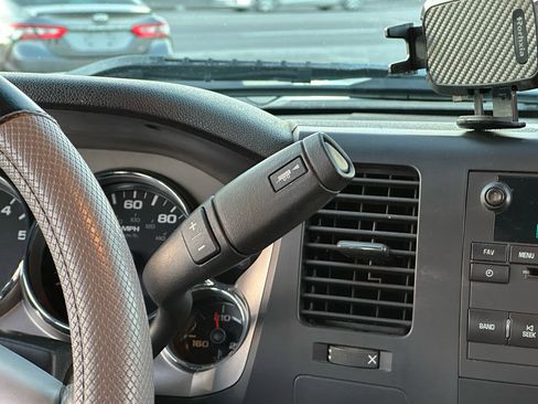 Used 2009 Chevrolet Silverado 2500 LT w/ Suspension Package, Off-Road image 27