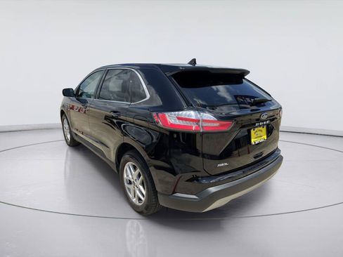 Used 2024 Ford Edge SEL w/ Convenience Package AWD/4WD image 5
