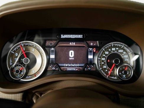 Used 2022 RAM 1500 Limited image 13