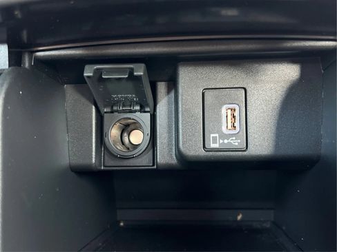 Used 2018 Honda Accord Sport image 42