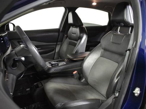 Certified 2023 Nissan Ariya AWD image 8