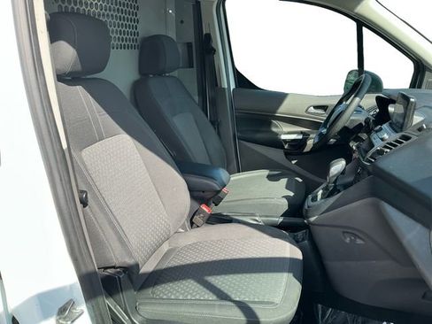 Used 2022 Ford Transit Connect XLT FWD image 18
