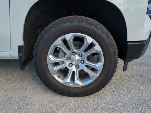 New 2026 Chevrolet Silverado 1500 W/T w/ WT Value Package image 12
