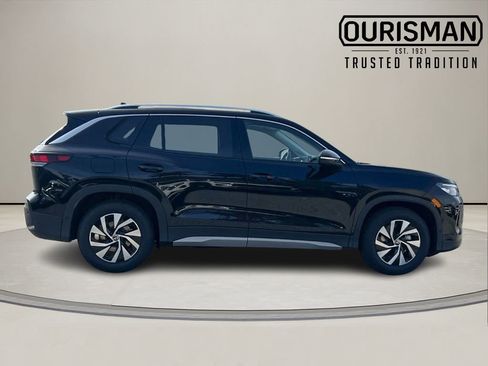 New 2026 Volkswagen Tiguan S image 3