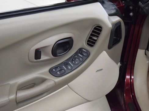 Used 2003 Chevrolet Corvette Convertible w/ Preferred Equipment Group1 image 26