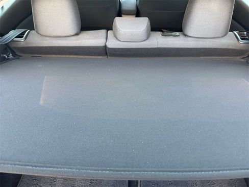 Used 2016 Toyota Prius Three image 18