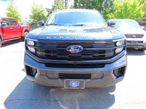 New 2026 Ford Expedition Max Active AWD/4WD image 2