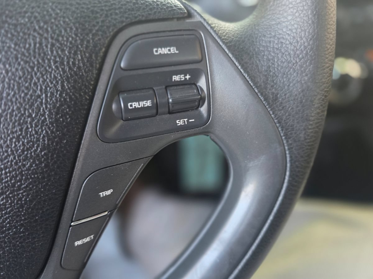 Used 2018 Kia Forte LX FWD image 33