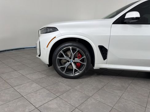 New 2026 BMW X5 xDrive40i w/ M Sport Package AWD/4WD image 27