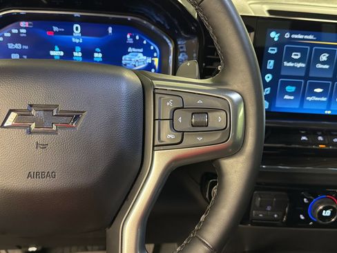 Used 2025 Chevrolet Silverado 1500 RST w/ Z71 Off-Road Package AWD/4WD image 33
