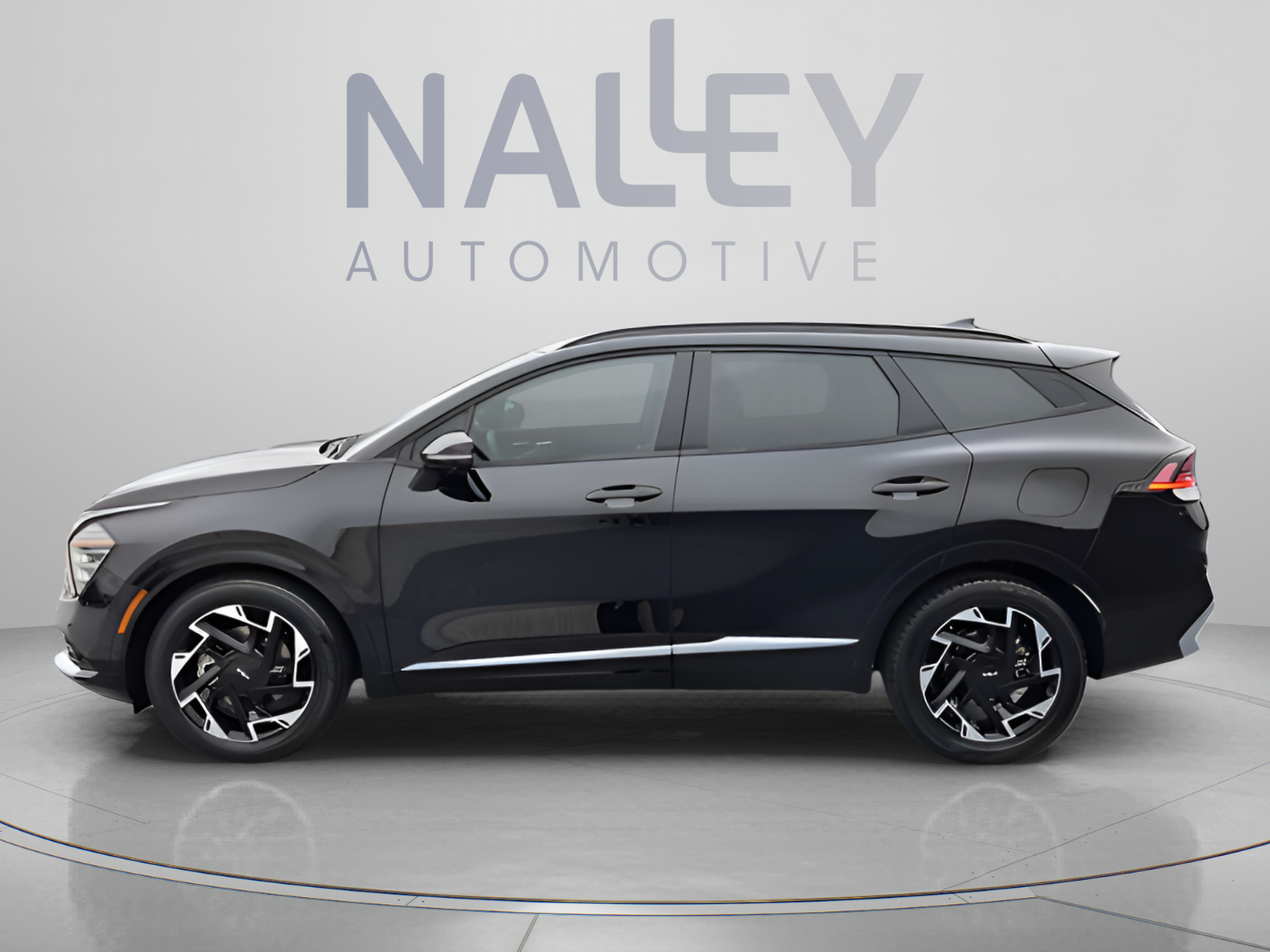 Used 2023 Kia Sportage SX FWD image 2
