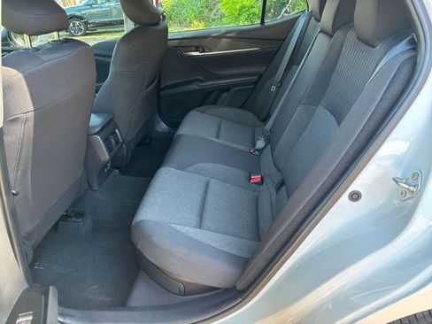 Used 2025 Toyota Camry LE image 25