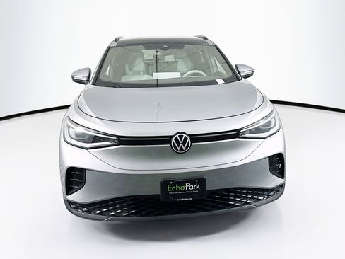 Used 2023 Volkswagen ID.4 Pro S image 2