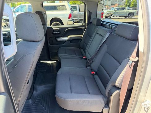 Used 2017 Chevrolet Silverado 1500 LT AWD/4WD image 33