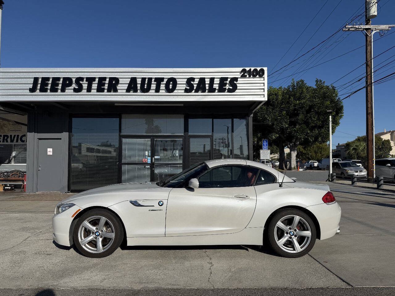 Used 2014 BMW Z4 sDrive28i w/ Technology Package RWD image 8