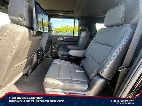 New 2026 GMC Yukon XL Denali w/ Denali Reserve Package AWD/4WD image 12