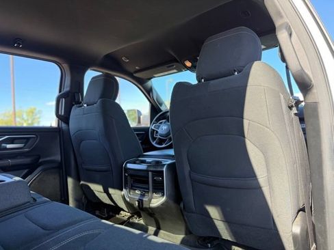 Used 2020 RAM 1500 Big Horn AWD/4WD image 17