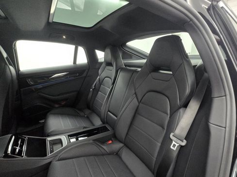 New 2026 Porsche Panamera image 13