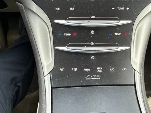 Used 2014 Lincoln MKZ w/ Equipment Group 102A Reserve FWD image 14