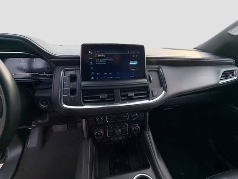 Used 2024 Chevrolet Tahoe LT image 30