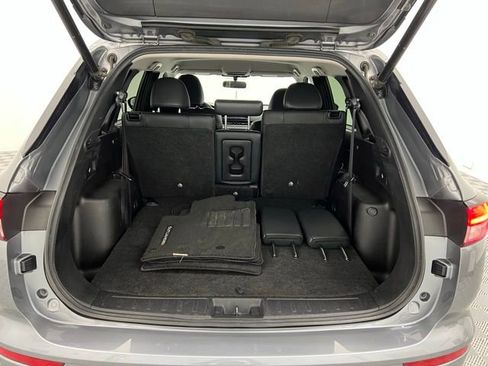 Used 2024 Mitsubishi Outlander SE image 43