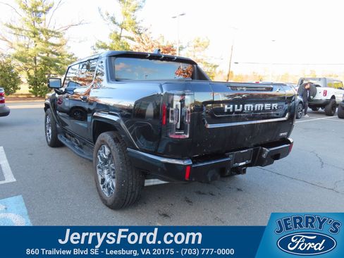 Used 2025 GMC Hummer EV 3X image 9
