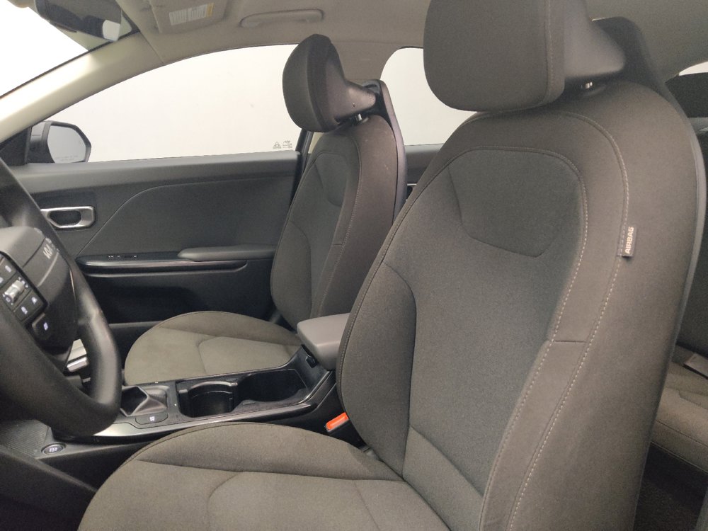 Used 2025 Kia K4 FWD image 17