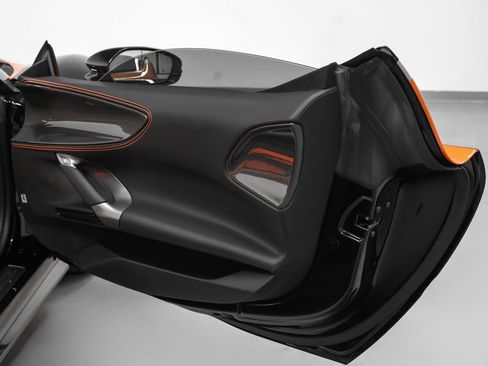 Certified 2023 Ferrari SF90 Spider image 34