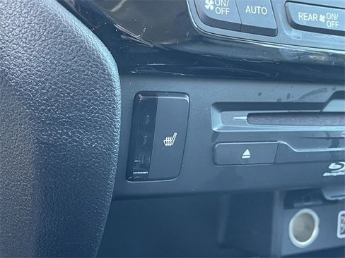 Used 2020 Honda Pilot Touring image 24