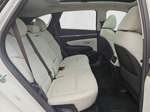 Used 2022 Hyundai Tucson Limited w/ Cargo Package AWD/4WD image 21