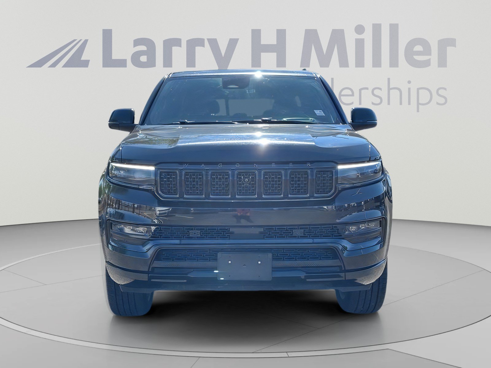Used 2024 Jeep Grand Wagoneer L Series II w/ Quick Order Packagew 28T AWD/4WD image 9