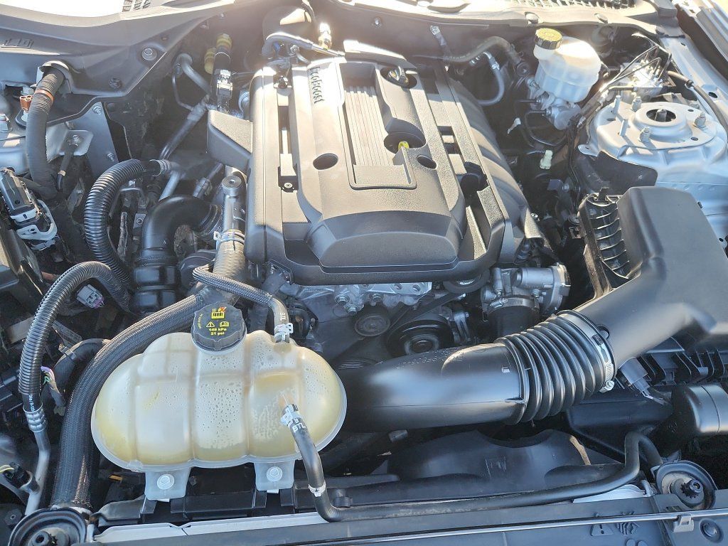 Used 2020 Ford Mustang Premium RWD image 14