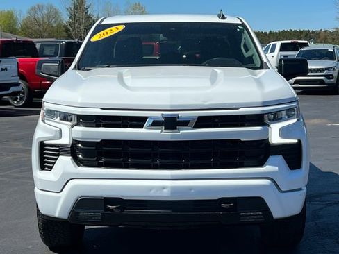 Used 2023 Chevrolet Silverado 1500 RST AWD/4WD image 40