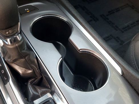 Used 2025 Chevrolet Malibu LT image 23