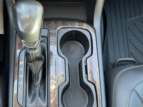 Used 2022 GMC Canyon Elevation image 36