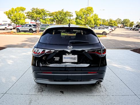 Used 2024 Honda HR-V Sport image 10