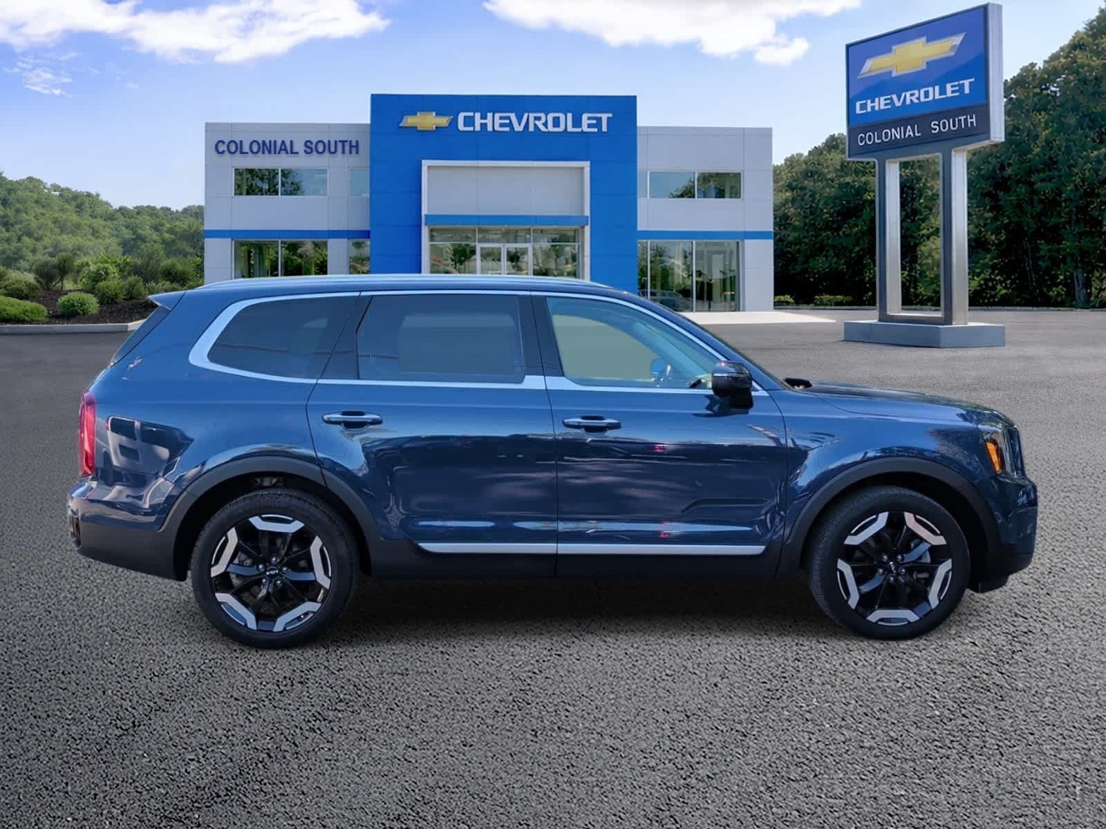 Used 2023 Kia Telluride S w/ S Sunroof Package AWD/4WD image 7