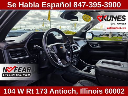 Used 2024 Chevrolet Tahoe Premier AWD/4WD image 21