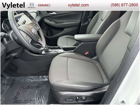 Used 2023 Buick Encore GX Preferred w/ Cold Weather Comfort Package image 16