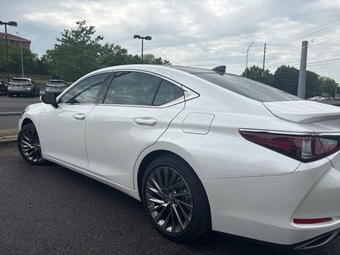 Used 2025 Lexus ES 350 Luxury image 8