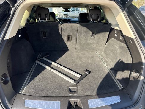 Used 2019 Cadillac XT5 Premium Luxury AWD/4WD image 15