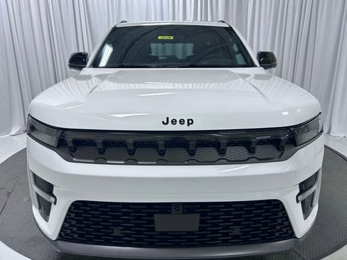 New 2026 Jeep Grand Wagoneer Limited image 25