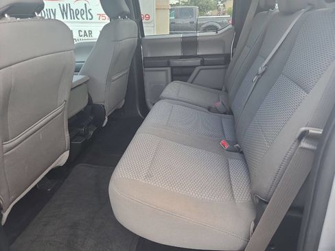 Used 2017 Ford F150 XLT image 24