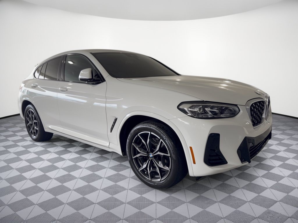 Used 2024 BMW X4 xDrive30i w/ Premium Package AWD/4WD image 5