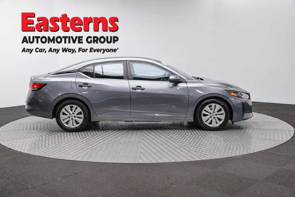 Used 2024 Nissan Sentra S FWD image 5