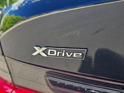 Used 2023 BMW 330i xDrive Sedan w/ Driving Assistance Package AWD/4WD image 32