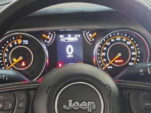 Used 2021 Jeep Gladiator Sport image 21