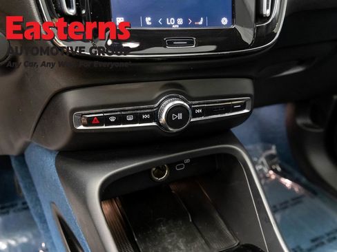 Used 2023 Volvo C40 P8 Recharge Ultimate AWD/4WD image 19