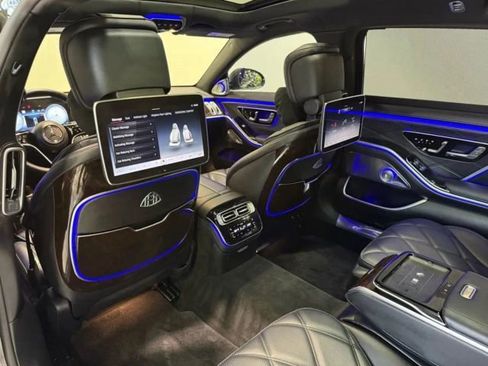 Used 2023 Mercedes-Benz Maybach S 680 4MATIC image 35