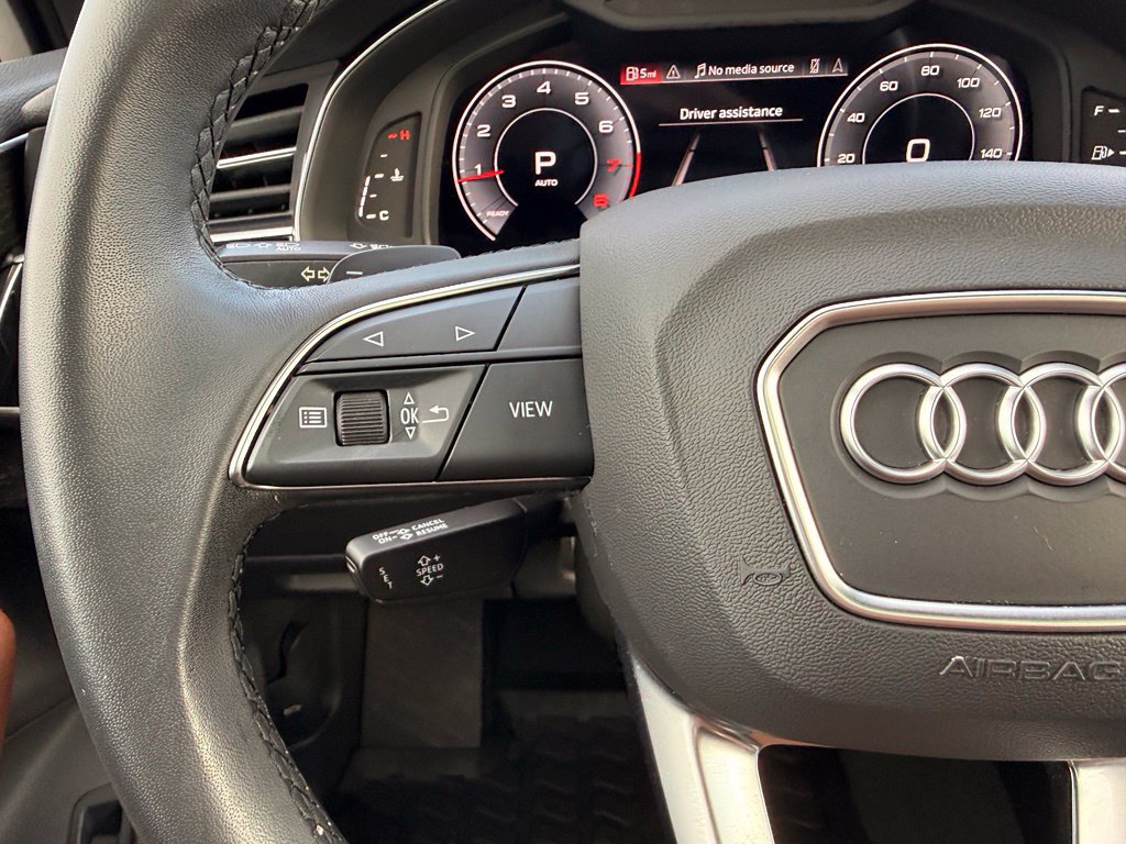 Used 2023 Audi Q7 2.0T Premium AWD/4WD image 11